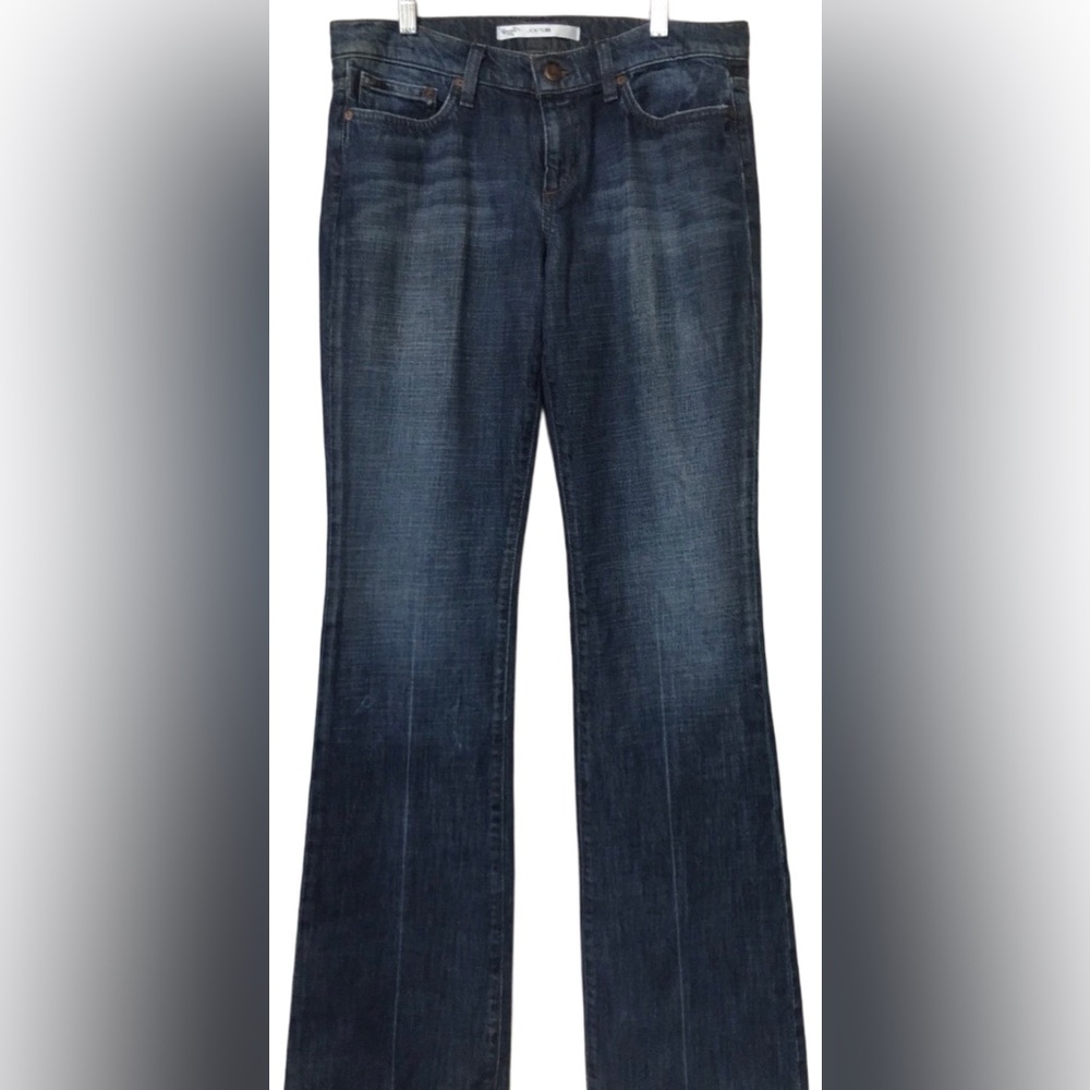 EUC! Joe’s Jeans Vintage Twiggy Fit Bootcut Raw Hem Jeans